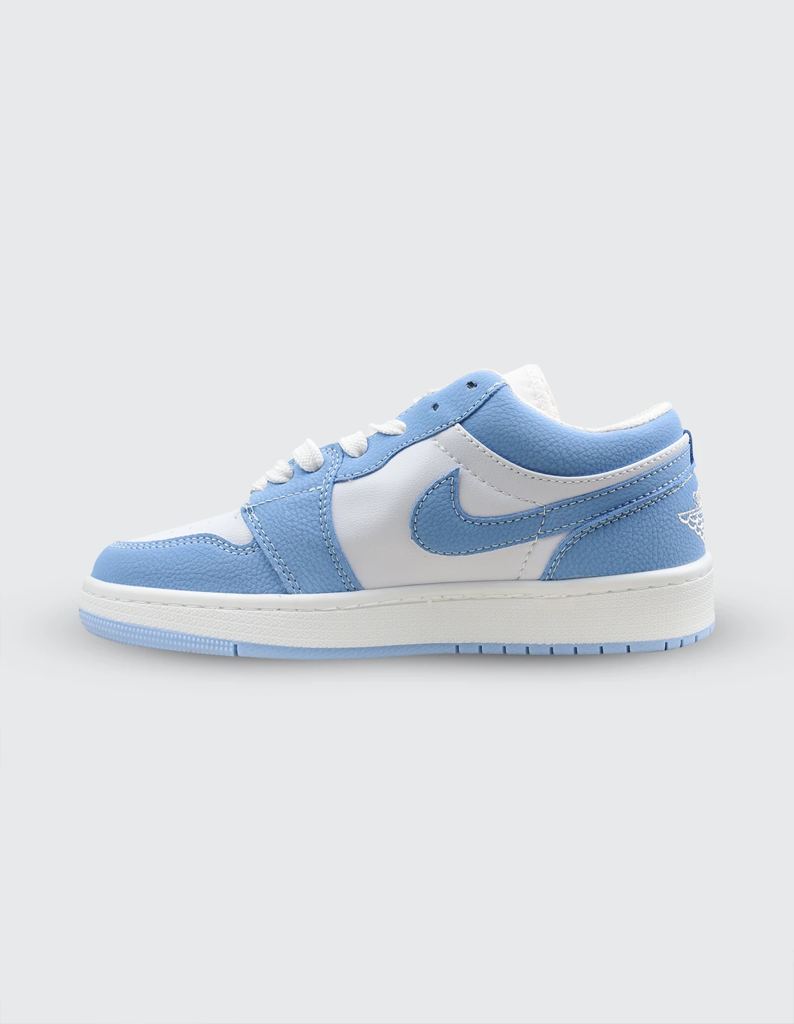 کفش روزانه زنانه نایک Nike Air Jordan 1 Low LX W