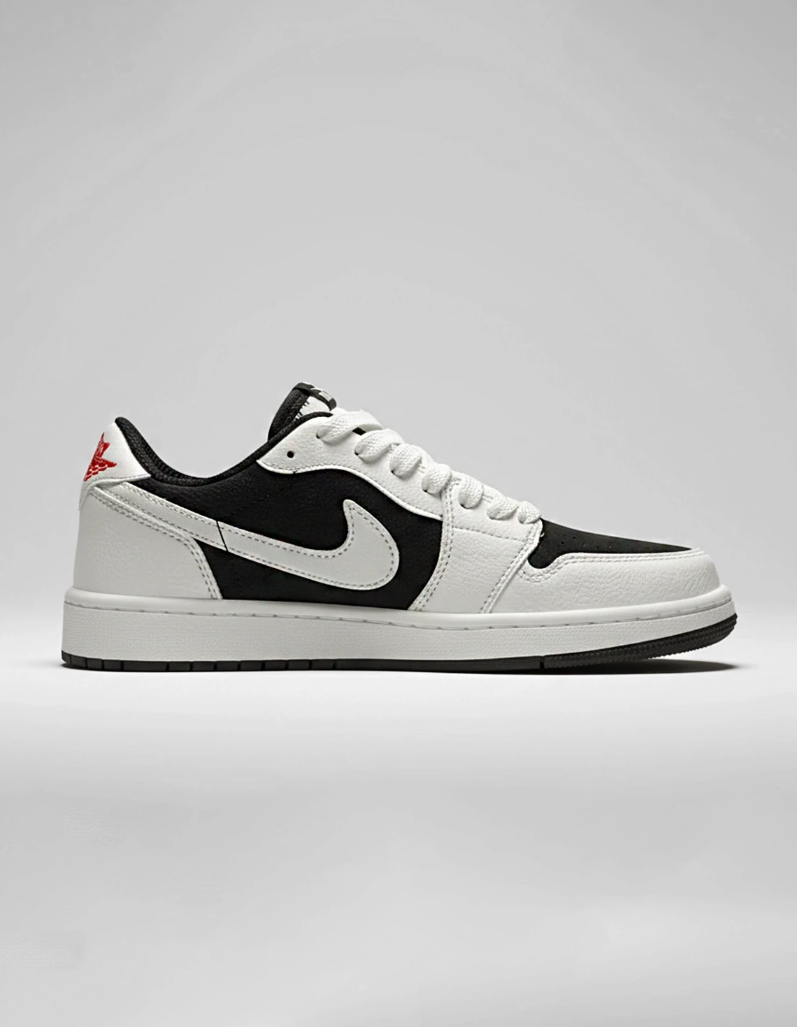 کفش روزانه زنانه نایک Nike Jordan 1 Low Travis Scott W